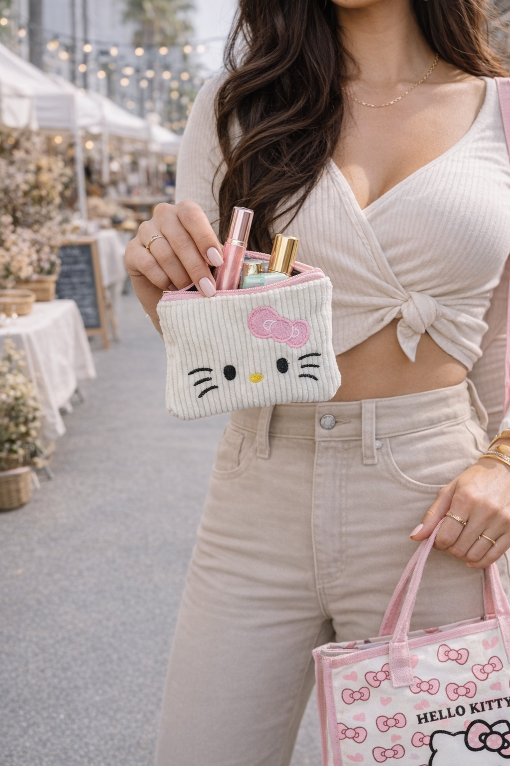 Hello Kitty Coin Purse & Wallet